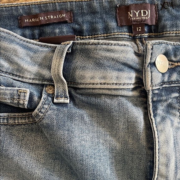 NYDJ Marilyn Straight Stretch jeans 12 - Picture 4 of 5